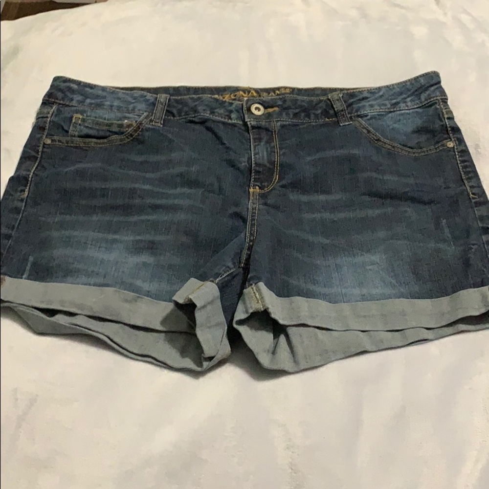 Dark blue Jean shorts